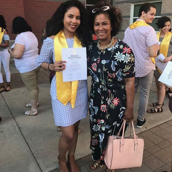 Meet your Posher, Cesarina - Picture 1 of 1